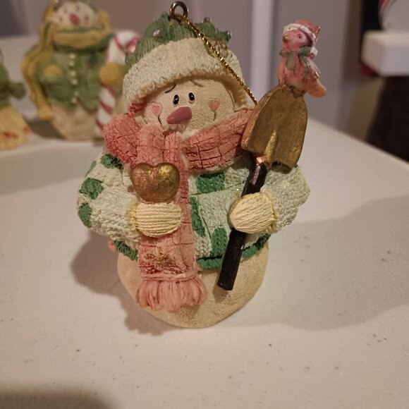 Snowman Ornaments Set of 4 EUC - Picture 14 of 14
